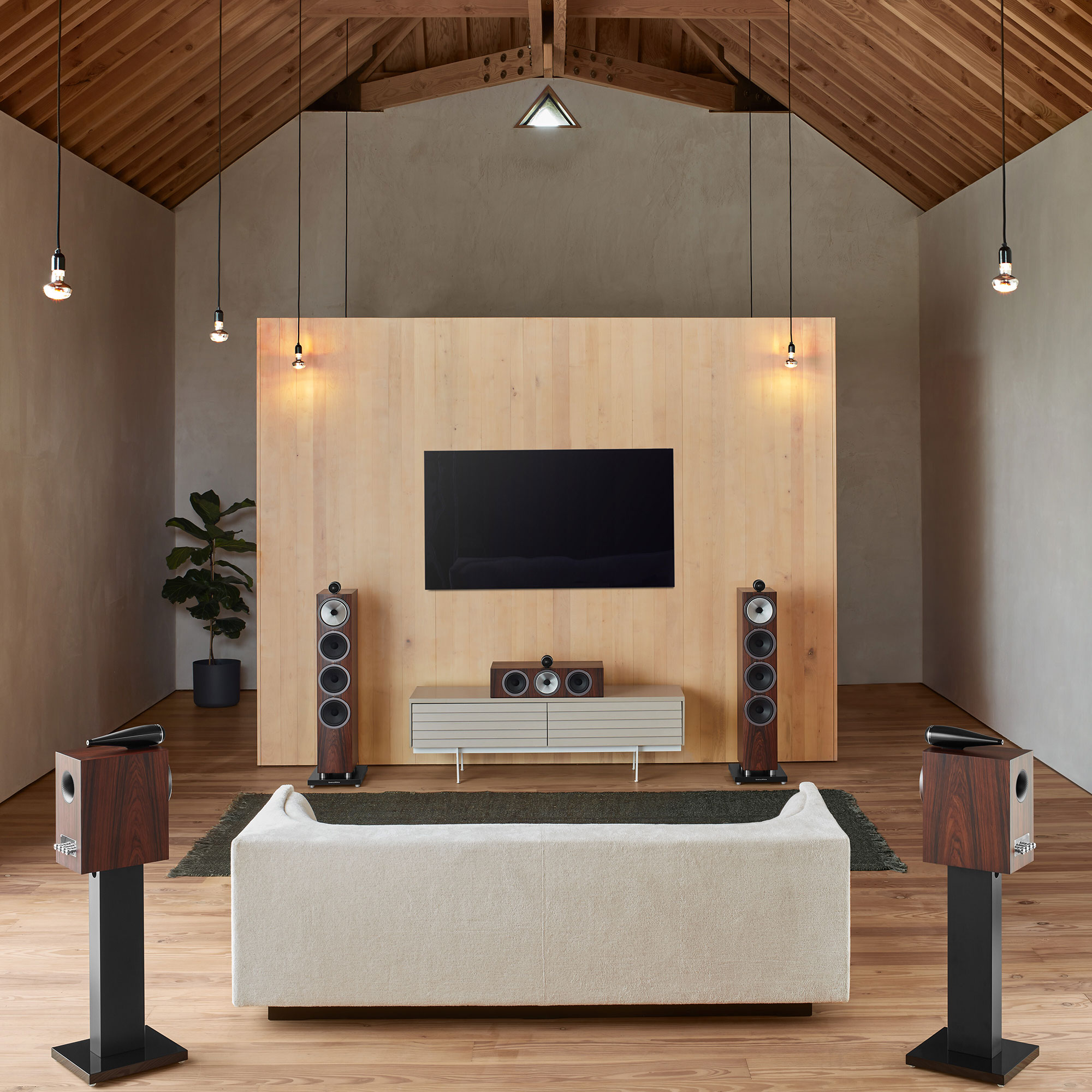 Акустическая система Bowers & Willkins 702 S3