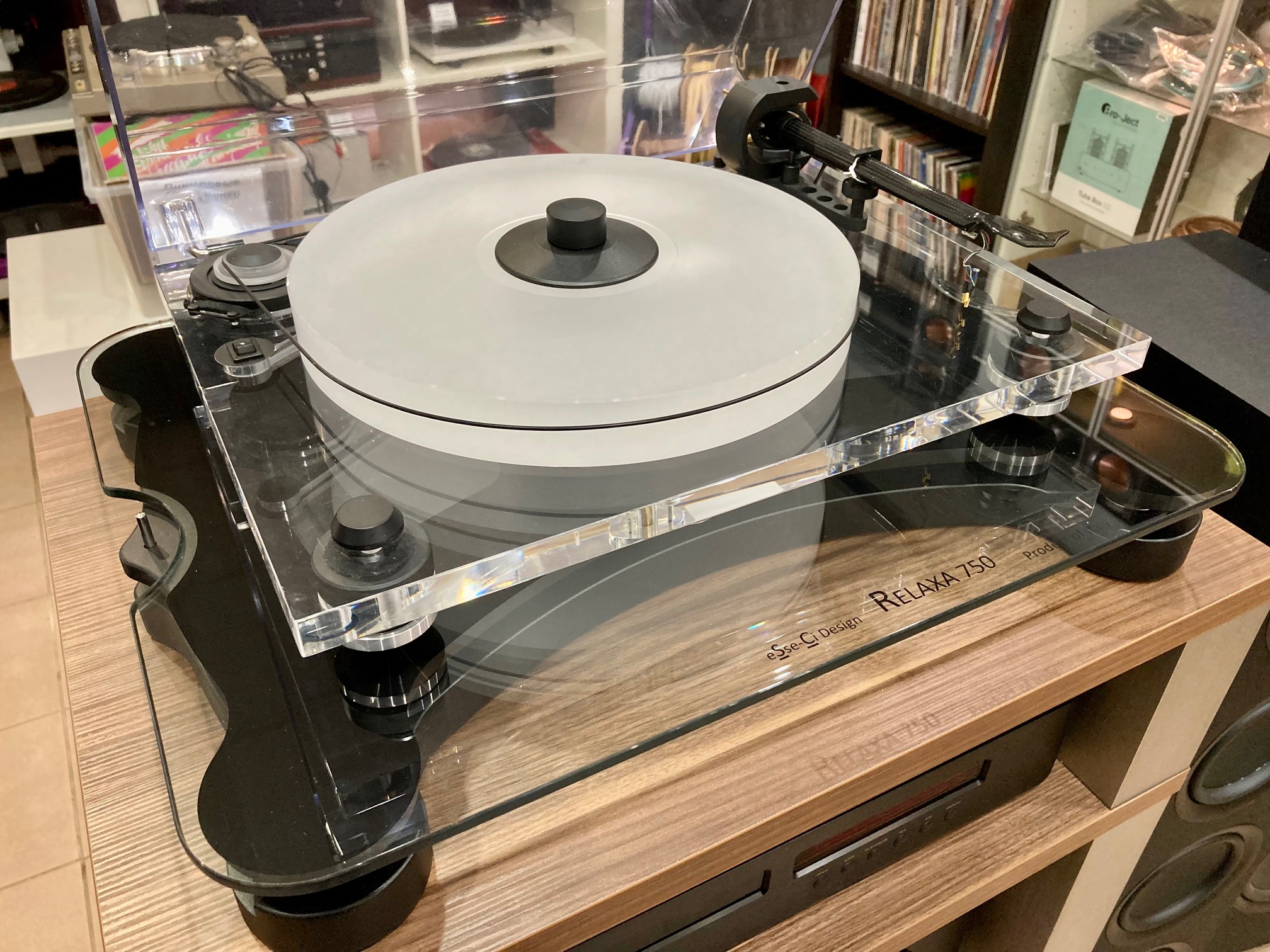 Виниловый проигрыватель Pro-Ject 2Xperience Acryl