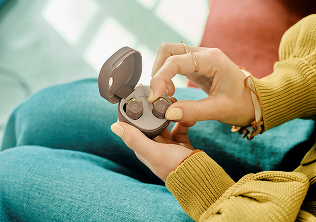 Наушники Audio-technica ATH-SQ1TW2