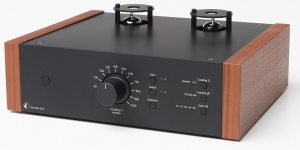 Ламповый MM/MC-фонокорректор Pro-Ject Tube Box DS2