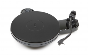 Проигрыватель винила Pro-Ject RPM 3 Carbon