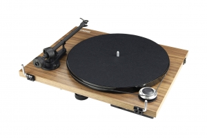 Проигрыватель винила Pro-Ject Essential III Headphone (OM 10)