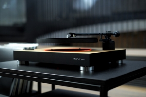 Проигрыватель винила Mag-Lev Audio ML1