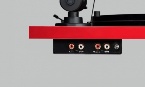 Проигрыватель винила Pro-Ject Essential III BT (OM 10)