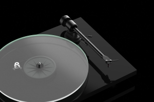 Проигрыватель винила Pro-Ject T1 (OM 5E)