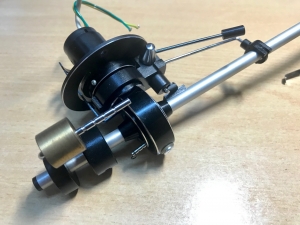 Тонарм винилового проигрывателя Lenco L-450